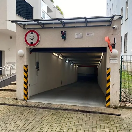 The Elite Ii Downtown Ac & Garage Parking 公寓 布拉迪斯拉发