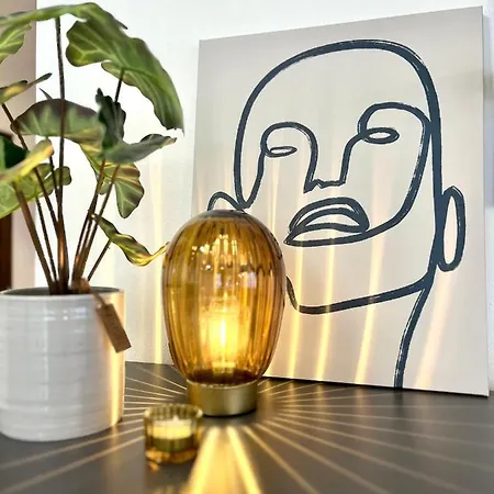 The Elite Ii Downtown Ac & Garage Parking