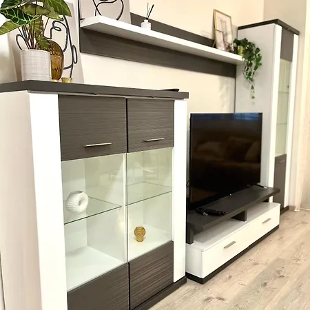 The Elite Ii Downtown Ac & Garage Parking * Bratislava