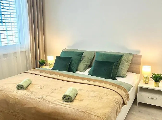Apartment The Elite Ii Downtown Ac & Garage Parking *