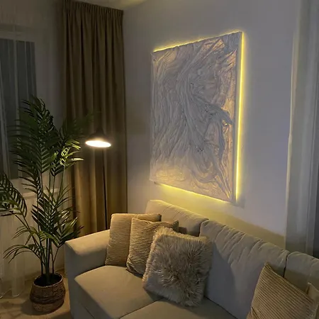 Apartman The Elite Ii Downtown Ac & Garage Parking