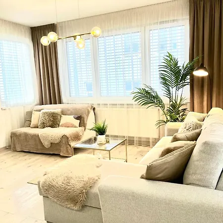 The Elite Ii Downtown Ac & Garage Parking Appartement Bratislava